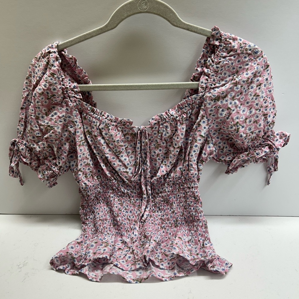 Suite 2939 Floral Pink Peasant Top Size Small - Picture 2 of 3